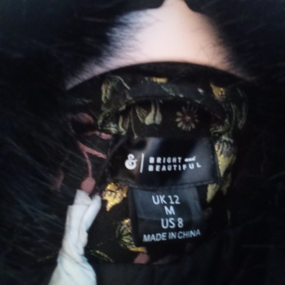 MODCLOTH -- BRIGHT AND BEAUTIFUL COAT /US 8 - Picture 3 of 3